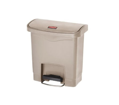 Rubbermaid Streamline™ 15L Step-On Resin Front Step