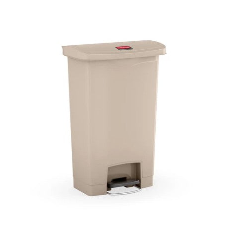 Rubbermaid Streamline™ 50L Step-On Resin Front Step