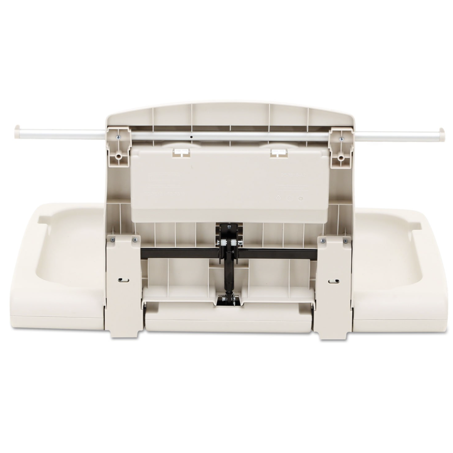 Rubbermaid baby change station